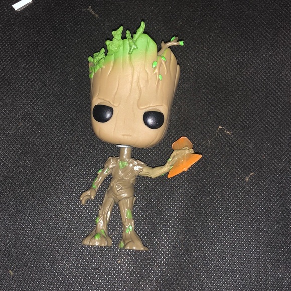 Groot and Ego Funko - Picture 2 of 4